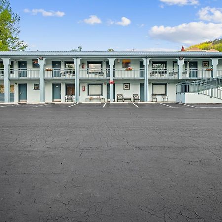 Country Town N' Suites Gatlinburg Εξωτερικό φωτογραφία