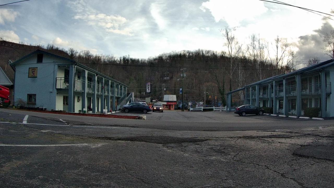 Country Town N' Suites Gatlinburg Εξωτερικό φωτογραφία