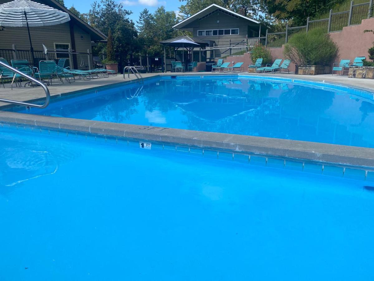 Country Town N' Suites Gatlinburg Εξωτερικό φωτογραφία